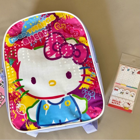Hello Kitty Mini Backpack - Picture 7 of 7